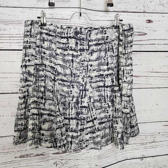 Banana Republic Skirt 10 NWT - Picture 3 of 9